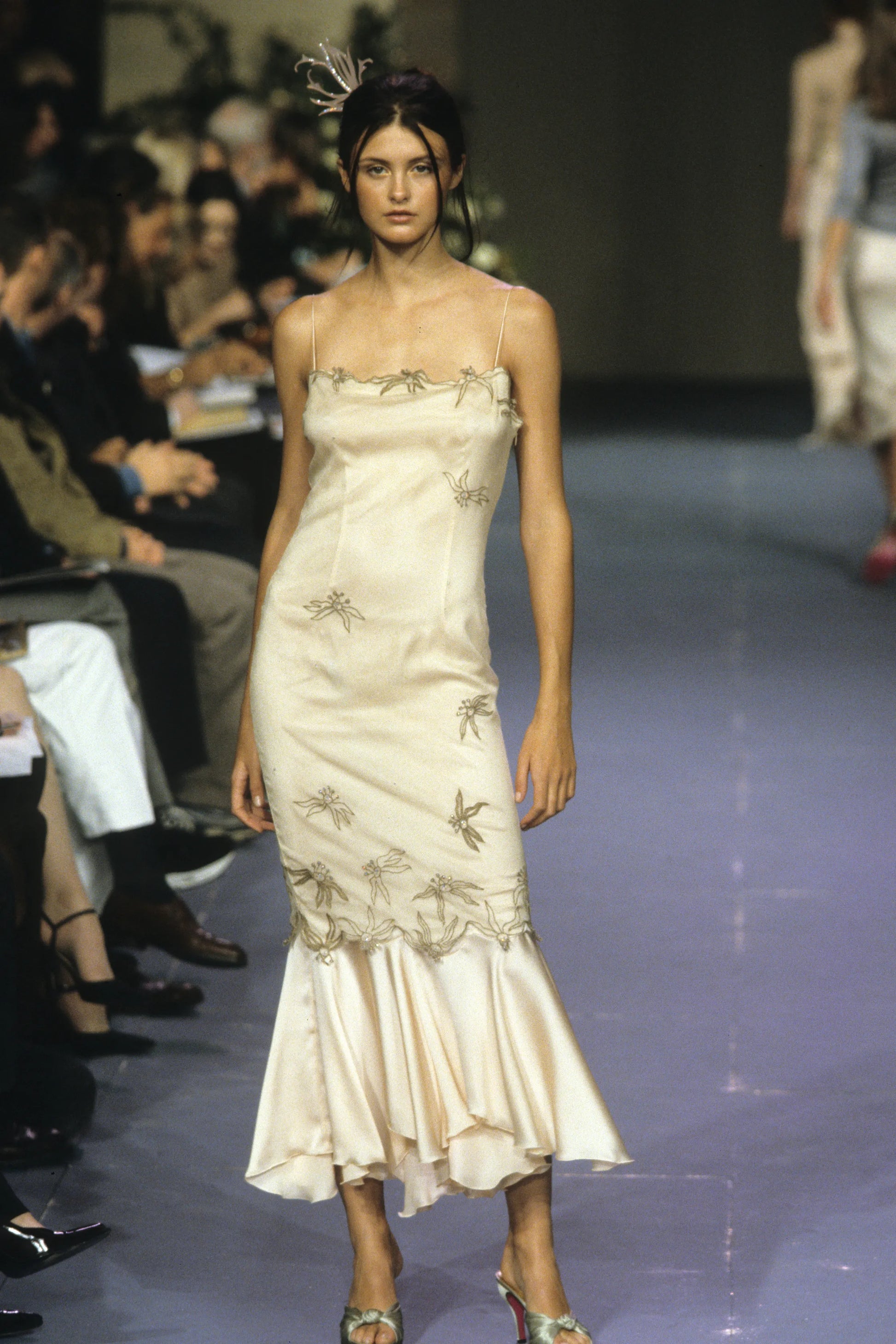 Chlo Spring Summer 1999 Blue Lace Gown Chlo Spring Summer 1999 Blue Lace Gown