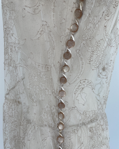 Chloé Fall Winter 1999 Runway Lace Dress