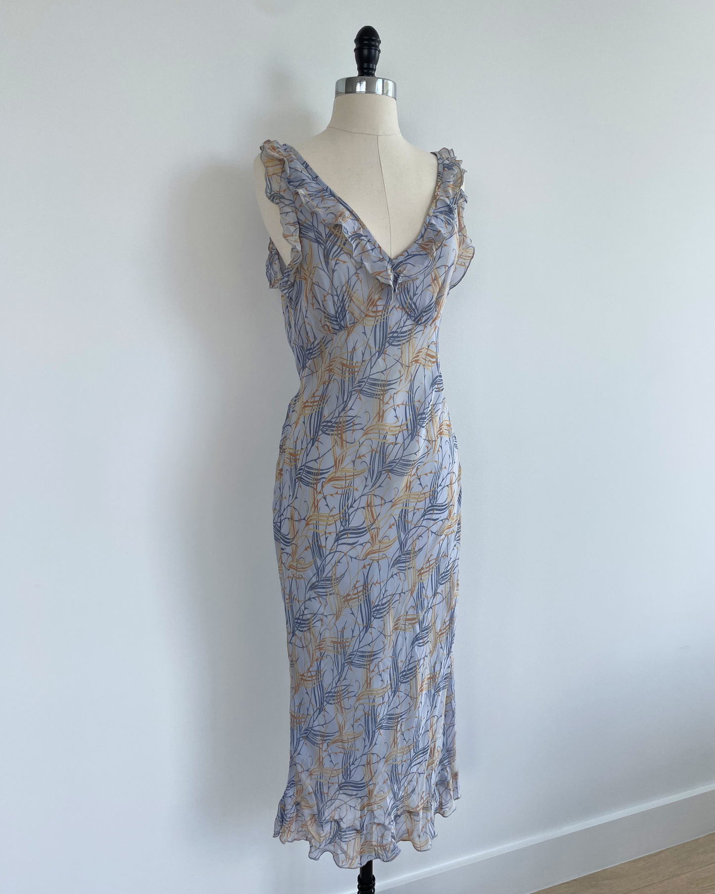 Chloé Spring Summer 1999 Runway Pale Blue Feather Motif Midi Dress