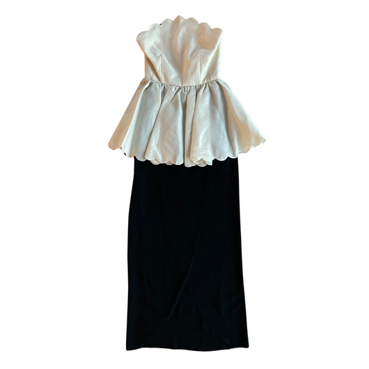 Valentino Spring Summer 1983 Runway Peplum Scalloped Gown