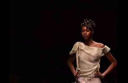 Chloé Spring Summer 2001 Runway One-Shoulder Pinstripe Top