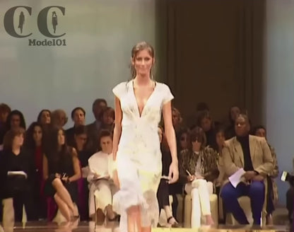 Chloé Spring Summer 2000 Runway Floral Midi Dress Look 1